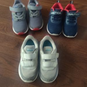 Kids sneakers